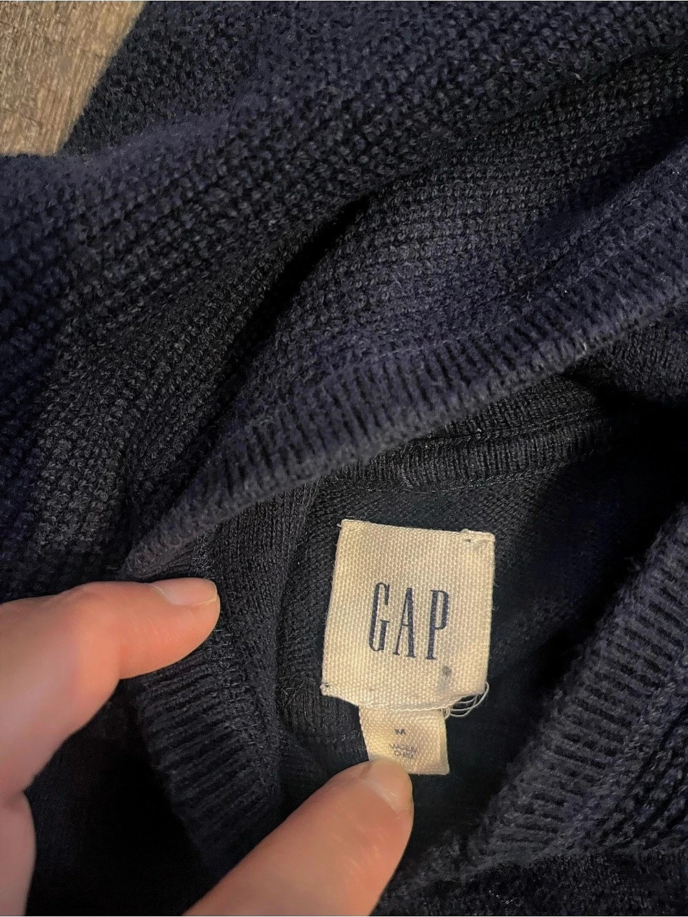 Men’s Gap Knit Warm Cozy Sweater Hoodie in Navy Blue Size Medium - Picture 3 of 7